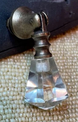 1 perilla victoriana vintage-latón metal cristalino gota de lágrima mango tirador Foto 1 de 4