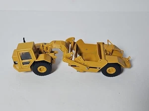 Norscot Caterpillar CAT 611 Scraper Earth Mover 1/64 heavy equipment - Picture 1 of 4