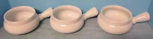 Sur La Table Ciotole Zuppa Peperoncino Francese con Manico Bianco 3 pz - Foto 1 di 6
