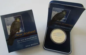Neuseeland 5 Dollars 2006 Tiere Maorifalke Silber PP - Picture 1 of 3