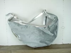 Bolso de Mano Braciano Astilla Forma de Media Luna, Borde de Cuero, Paneles Tipo Valore - Imagen 1 de 5