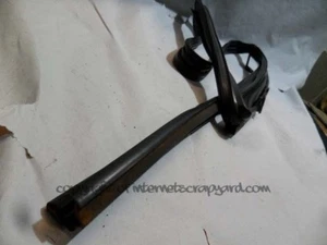 Honda Stream 1.7 Vtec 00-06 D17 RH OSF drivers side door glass seal + rail - Picture 1 of 4