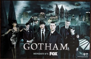 SDCC EXCLUSIVE WB WARNER BROTHERS GOTHAM PROMOTIONAL POSTER DC COMICS - Picture 1 of 1