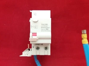 Merlin Gerin MGV630302 26658 CLIP ON RCD UNIT 63A 30MA - Bild 1 von 1
