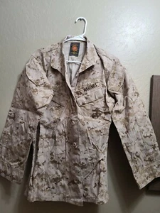 U.S.M.C DESERT MARPAT DIGITAL-CAMO JACKET Sz SMALL REG EA INDUSTRIES - Picture 1 of 6