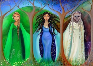 Triple Goddess, Maiden, Mother, Crone Greeting Card - 7" x 5" - Picture 1 of 1
