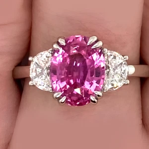 Anello di Fidanzamento Zaffiro Rosa Coltivato in Laboratorio Taglio Ovale Diamante 3,80 Ct Oro Bianco 18K - Foto 1 di 11