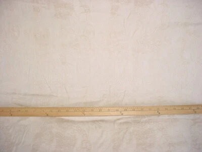 Tecido estofado branco damasco floral Les Baux Ralph Lauren LCF66154F 1-1/8Y - Imagem 1 de 4