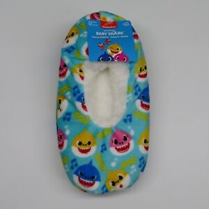 Nickelodeon Baby Shark Toddler 3T-4T Fuzzy Sherpa Slipper Socks Grippers NEW