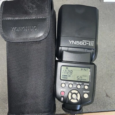 YONGNUO Speedlite YN-560-III Flash   - Image 1 of 4