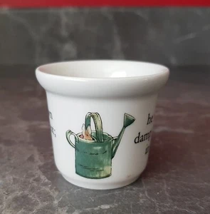 Vintage Wedgwood Peter Rabbit Egg Cup Beatrix Potter Made In England - Picture 1 of 13