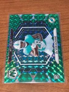 2023 Panini Mosaic - NFL Debut Green Mosaic Prizm #ND-8 De'Von Achane (RC) - Picture 1 of 2