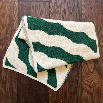 Anthropologie NUEVO SIN ETIQUETAS Bufanda a Rayas Cebra Verde Bosque Crema Mezcla de Poli Elástica OS Foto 1 de 4