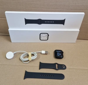 Apple Watch Series 7 41mm Aluminiowa obudowa - Midnight + pasek - Zdjęcie 1 z 12