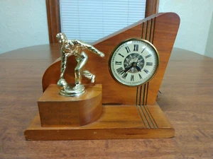 VTG 50's Bowling Trophy w/ Lanshire Self Starting Clock T3 Wooden Mantle Working - Picture 1 of 17