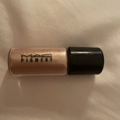 New MAC *PIGMENT & GLITTER* Holiday Charm Mini Vials *! * RARE 2.5g - Image 1 of 2