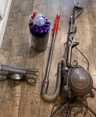 Dyson Ball Animal  Total Clean Upright Vacuum Cleaner/ PARTS ONLY - Image 1 of 4