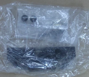 Anclaje de parabrisas CAN-AM 2016-2025 # 705800008 - Imagen 1 de 1