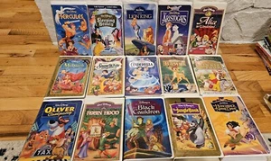 Disney Masterpiece Collection 15 VHS Menge ungetestet siehe Beschreibung - Bild 1 von 15