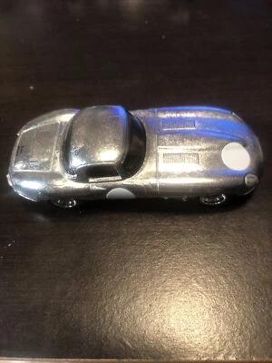 Hot Wheels Jaguar Ligero E-Type = Car Culture Premium Real Riders Suelto Foto 1 de 4