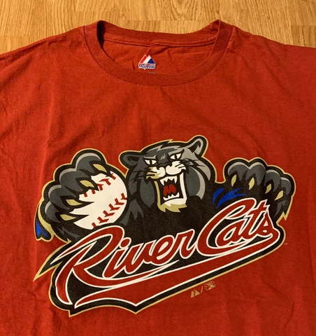 Majestic Sacramento Rivercats T-Shirt Size Men’s Medium Cover