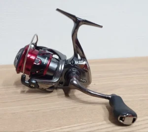Shimano 16 Stradic CI4+ C2000HGS Spinning Reel from Japan - Picture 1 of 5