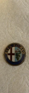 Alfa Romeo Vintage Emblem - Picture 1 of 2
