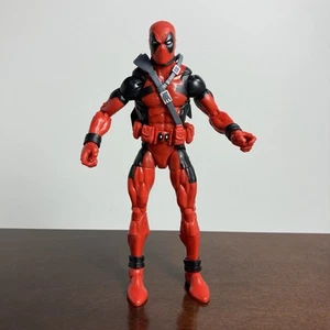 Figura de acción Marvel Legends Deadpool 6” (Hasbro, 2016) Missing Swords - Imagen 1 de 3