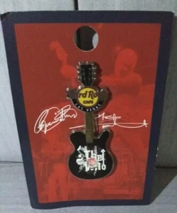 The Who Hard Rock Cafe Las Vegas Guitar Pin New on Card Sig Series 27 - Picture 1 of 3