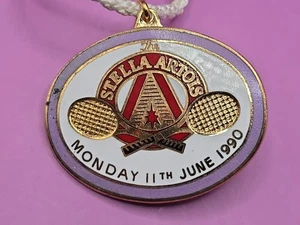 Llavero Llavero - Vintage Metal Stella Artois Queen's Club Tenis Championship - Imagen 1 de 2