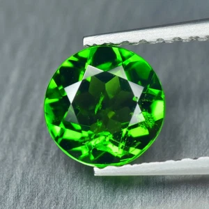 0.88Ct Word Clean Gemstone 100% Natural Chrome Diopside ,Russia - Picture 1 of 1