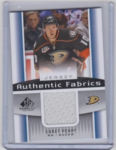 13-14 2013-14 SP GAME USED COREY PERRY AUTHENTIC FABRICS JERSEY AF-PE DUCKS - Bild 1 von 1
