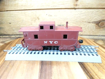 MARX 027 NYC New York Central Cupula Caboose - Image 1 of 4