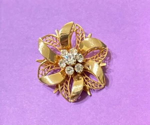 Vintage Pin Brooch Gold Tone Clear Rhinestones Starburst Flower Ribbon Shaped - Picture 1 of 7