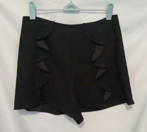 Intermix Leo Crepe Ruffle Detail Shorts Women Petite Black Formal Evening - Picture 1 of 11