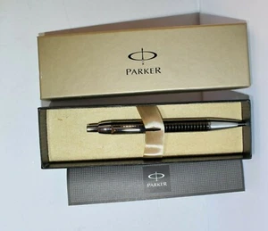 BLACK CHROME TRIM Parker Ballpoint Pen GIFT BOXED - Picture 1 of 2
