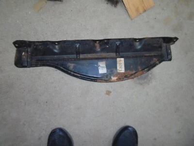 Chevrolet GMC Jimmy K5 C K 10 20 30 1978, 1979, 1980 panel del radiador superior Foto 1 de 2