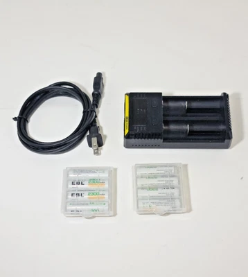 Open Box Nitecore Intellicharger i2 Akku Li-Ion/NiMH Ladegerät - Bild 1 von 4