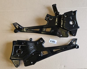 929 Kawasaki GPZ900R Footrest Hangers Footpeg Brackets GPZ900 GPZ 900 R 900R - Picture 1 of 2