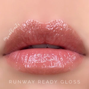 💌 **Runway Ready GLOSS** LipSense SeneGence NEW/SEALED ---BUY MORE/SAVE MORE - Picture 1 of 1