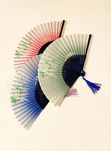 Japanese bamboo Folding Handfan Hand Fan W Printed Cherry Blossom Flower Design - Picture 1 of 7