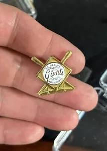 1962 San Francisco Giants World Series Press Pin-Willie Mays 🗽⚾️🗽 - Picture 1 of 5
