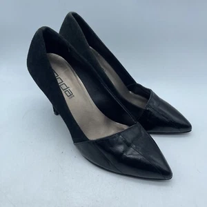 Moda Spana Women's Black Leather Two-Tone Slip On Pumps Size 8M - Picture 1 of 9