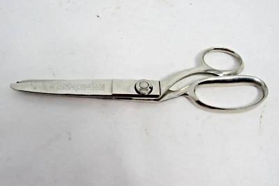 Vintage WISS Pinking Shears Scissors Model C Made in NJ USA 9" Nice Condition - Image 1 of 4