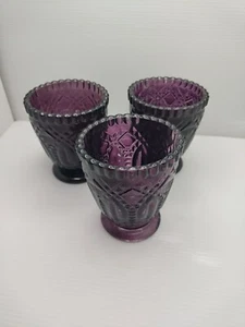 Vintage lila Fuß Vertiefung Glas Runde Tassen 4"h 3 Stck. - Bild 1 von 10