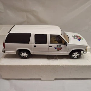 1:24 BROOKFIELD 1994 SUBURBAN TEXAS SPEEDWAY INAUGURAL RACE 1997 New In Styrofom - Picture 1 of 11