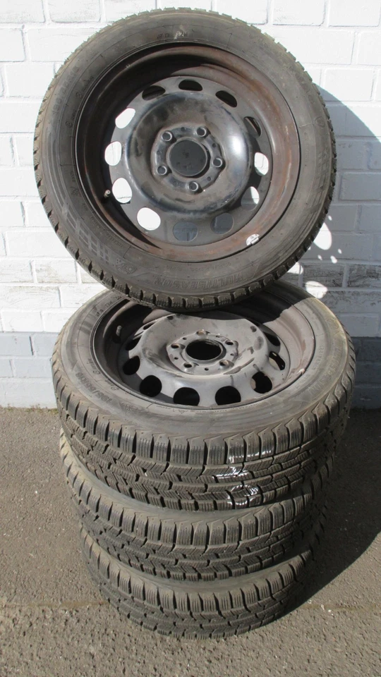 4x BMW 1er 6,5x16 Kompletträder Allwetterreifen 195/55R16 Firestone - Bild 1 von 1