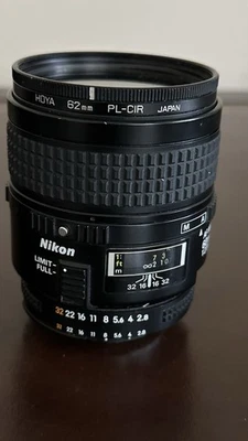Nikon  AF Micro Nikkor 60mm 1:2.8 D Macro Lens - Image 1 of 4
