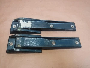 Jeep Wrangler TJ 97-02 Tailgate Hinges See Description OEM Free Shipping - Picture 1 of 5