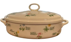 Vintage Anchor Ovenware Floret Pattern Oval Casserole 1.5 Qt. C8405/551 - Picture 1 of 3